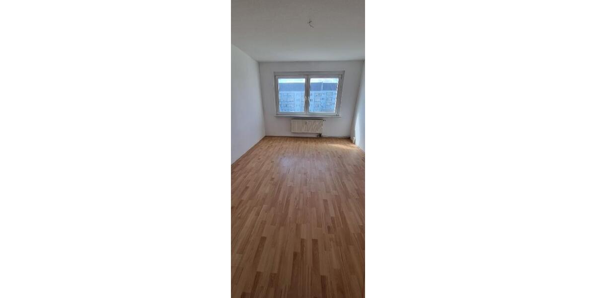 Etagenwohnung Seegebiet Mansfelder Land - 4 Zimmer, 69 m&sup2;, 400&euro; | Angebot:25053398