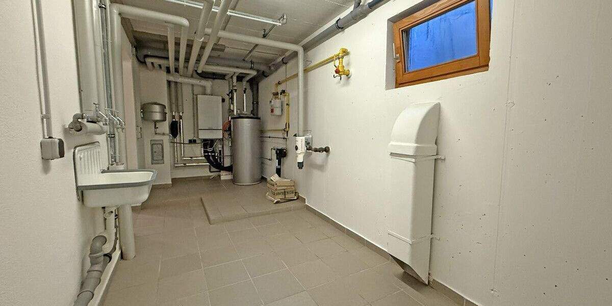 Doppelhaushälfte Neuried - 6 Zimmer, 135 m&sup2;, 2.820&euro; | Angebot:24656010