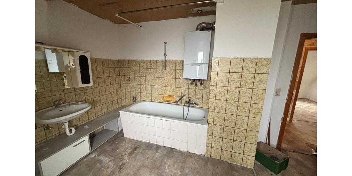 Dachgeschoßwohnung Trier Nord - 3 Zimmer, 62 m&sup2;, 780&euro; | Angebot:25892388
