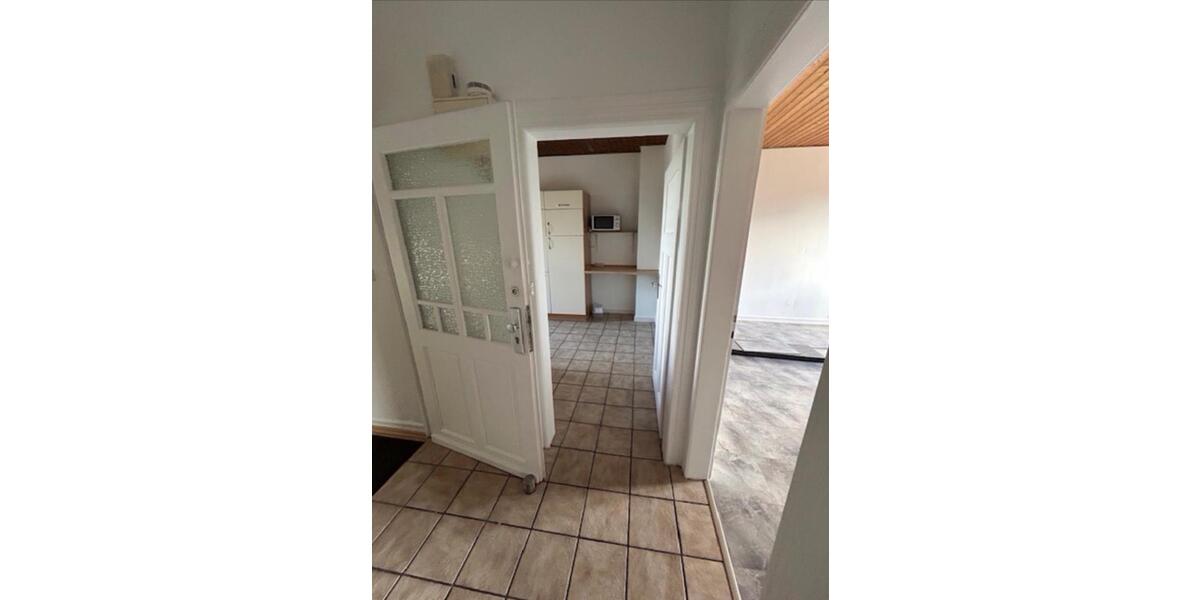 Kelsterbach - Renovierte 2-Zimmer-Wohnung 2 zimmer