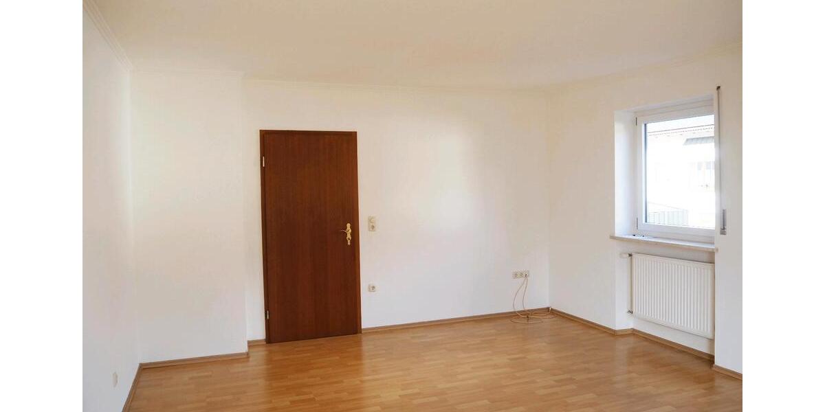 Zu vermieten, Pilsting, Einfamilienhaus m. GarageGarten 4 zimmer