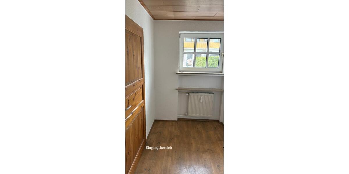 Erdgeschoßwohnung Hessisch Oldendorf - 5 Zimmer, 125 m&sup2;, 1.140&euro; | Angebot:26635555