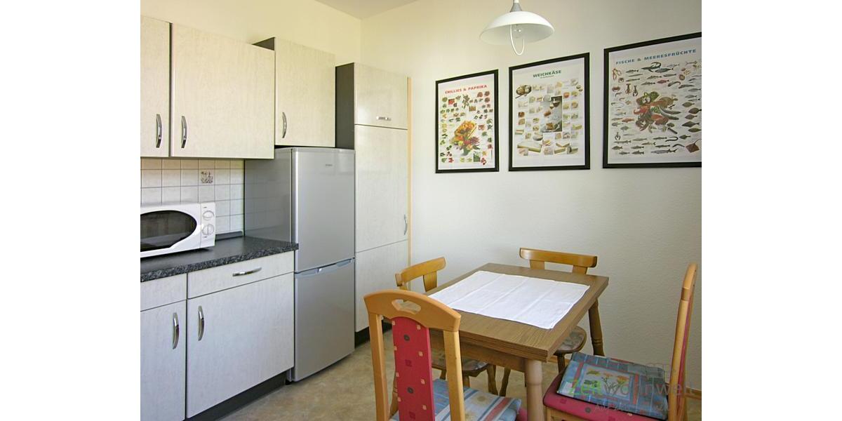 (EF0425_Y) Erfurt: Löbervorstadt, möbliertes Zimmer mit eigenem WCDusche, 1. Obergeschoss, an Wochenendheimfahrer - Zimmer Erfurt Löbervorstadt | Angebot:24215924