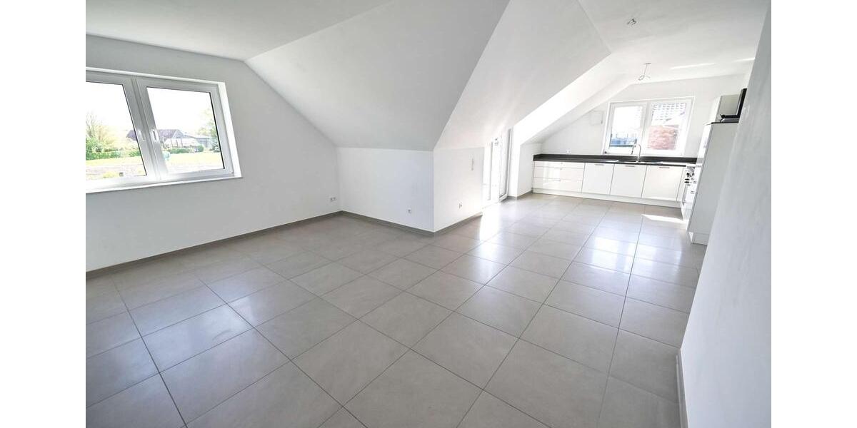 Dachgeschoßwohnung Quakenbrück - 3 Zimmer, 88 m&sup2;, 800&euro; | Angebot:26312455