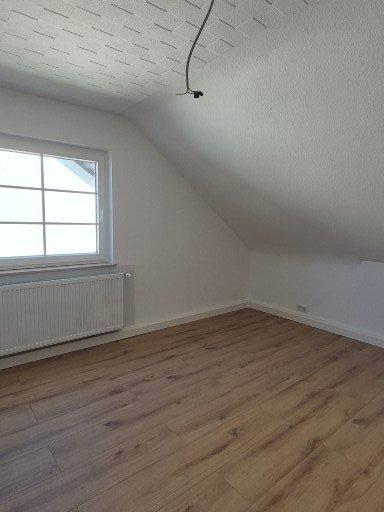 Dachgeschoßwohnung Völklingen - 5 Zimmer, 75 m&sup2;, 720&euro; | Angebot:26551291