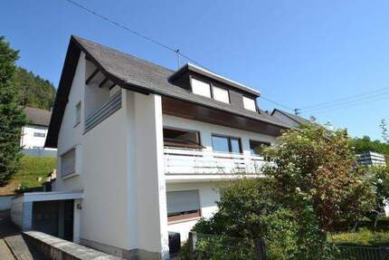 3 - Zimmer-Wohnung im Erdgeschoss eines Dreifamilienhauses – mit Fußbodenheizung 3 zimmer