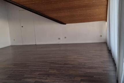 Wohnung Wendeburg - 3 Zimmer, 120 m&sup2;, 870&euro; | Angebot:26072657