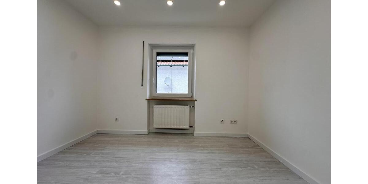 Etagenwohnung Moosburg an der Isar - 4 Zimmer, 100 m&sup2;, 1.390&euro; | Angebot:26014398