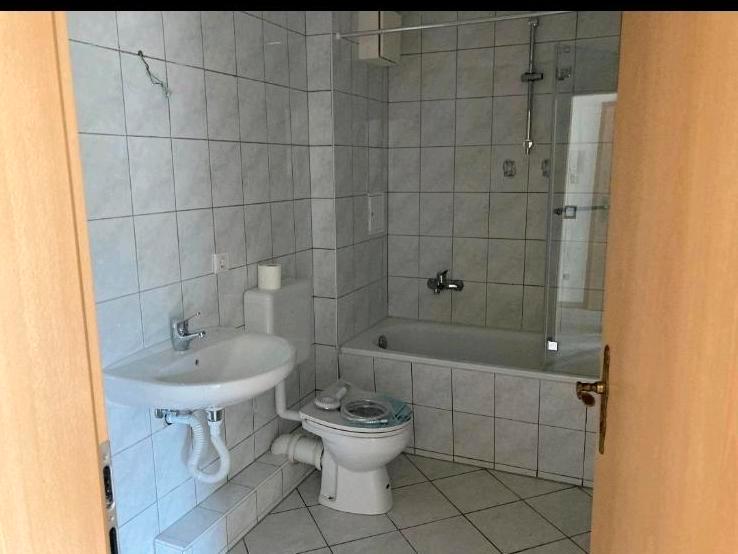 Erdgeschoßwohnung Zeitz - 6 Zimmer, 63 m&sup2;, 373&euro; | Angebot:24562258