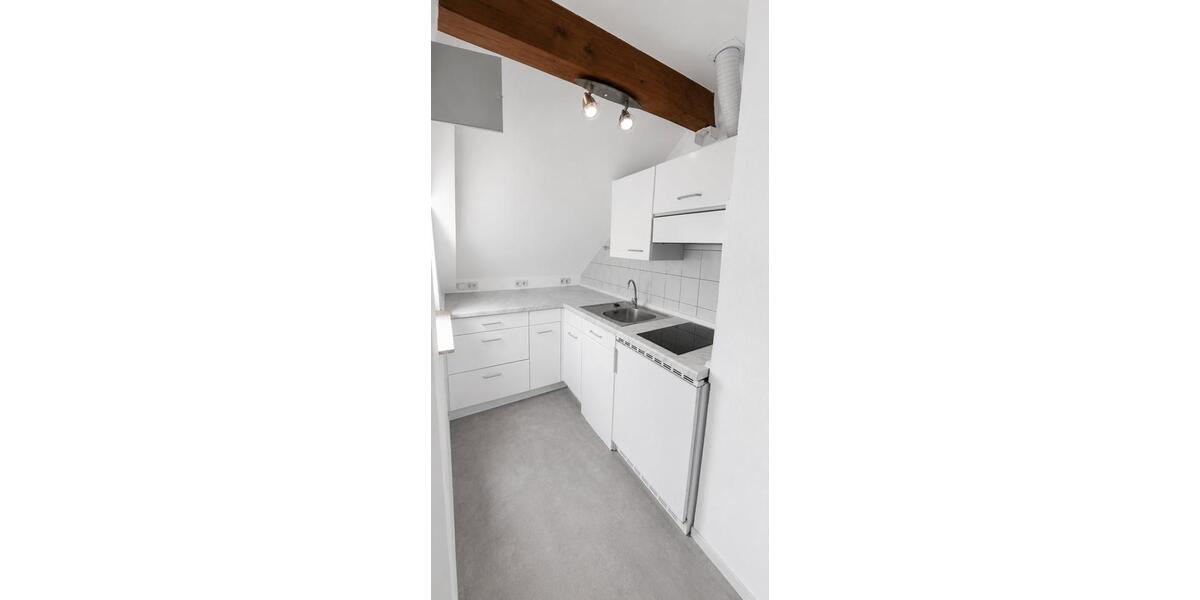 Dachgeschoßwohnung Essen Stadtbezirk III - 1 Zimmer, 48 m&sup2;, 600&euro; | Angebot:26585306