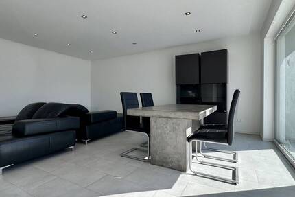 Wohnung Heppenheim - 2 Zimmer, 93 m&sup2;, 1.150&euro; | Angebot:26065995