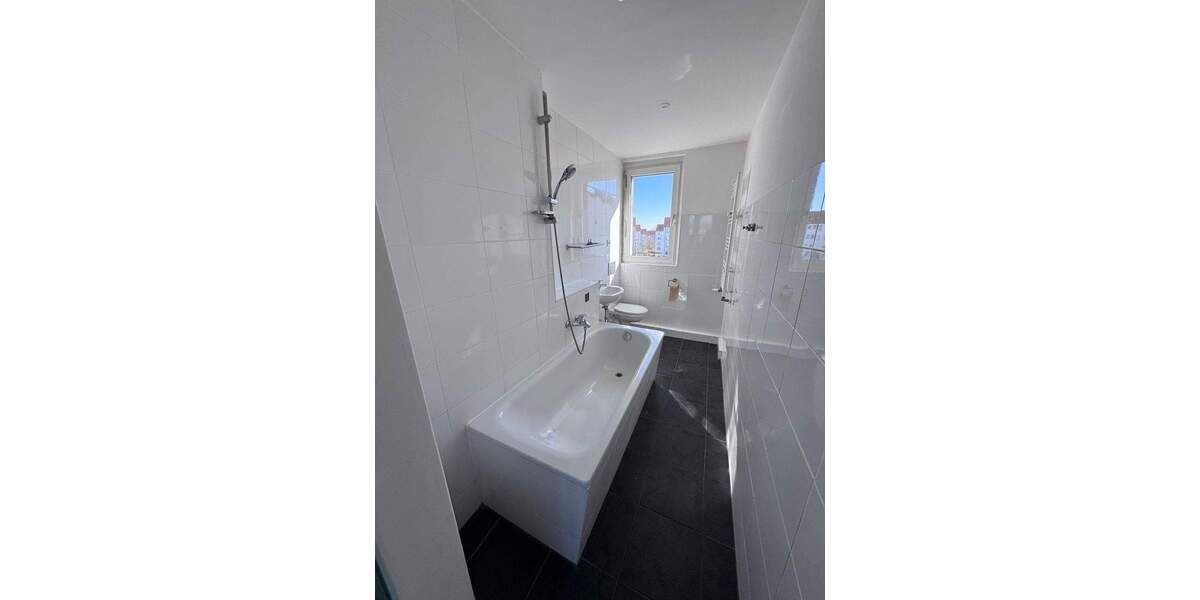 Etagenwohnung Bitterfeld-Wolfen Wolfen - 4 Zimmer, 70 m&sup2;, 490&euro; | Angebot:25094206