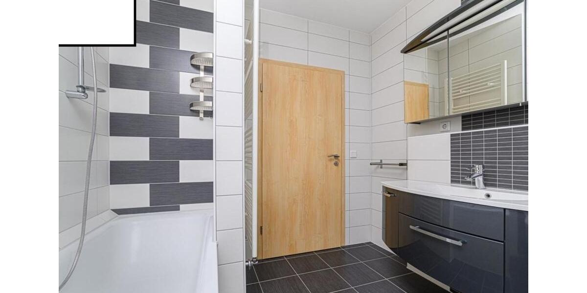 Etagenwohnung Lahr (Schwarzwald) - 1 Zimmer, 15 m&sup2;, 600&euro; | Angebot:24753289