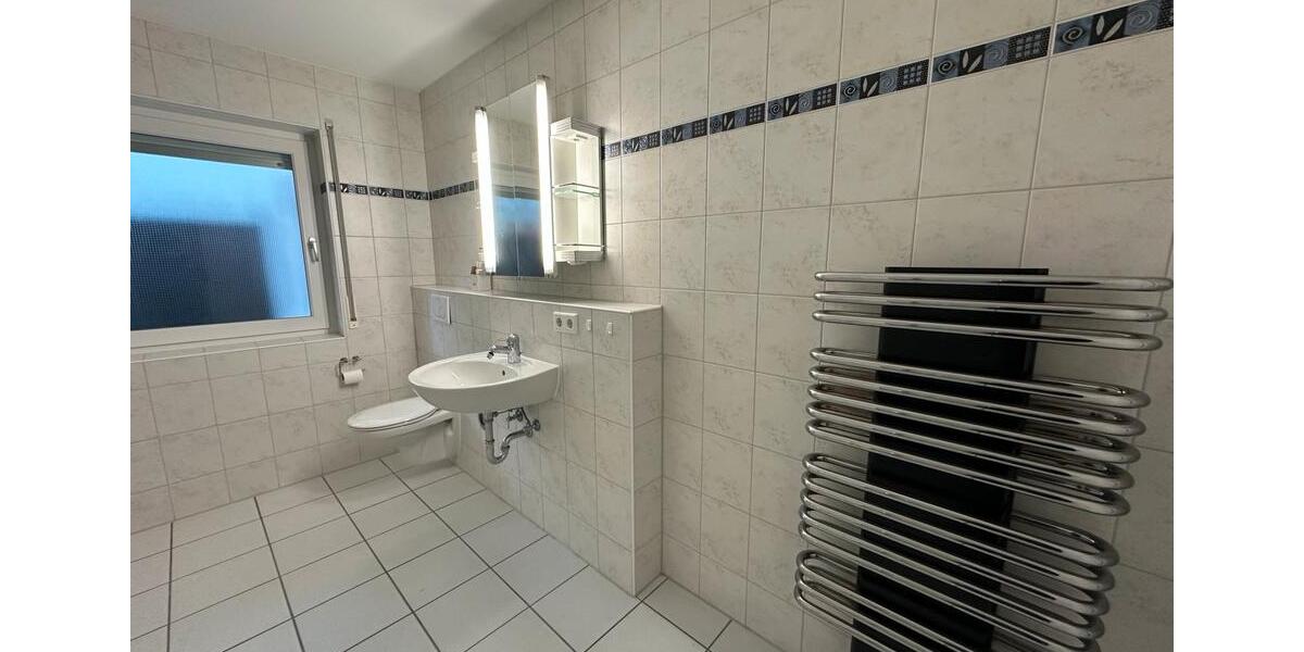 Erdgeschoßwohnung Berglen - 2.5 Zimmer, 85 m&sup2;, 1.010&euro; | Angebot:24745361