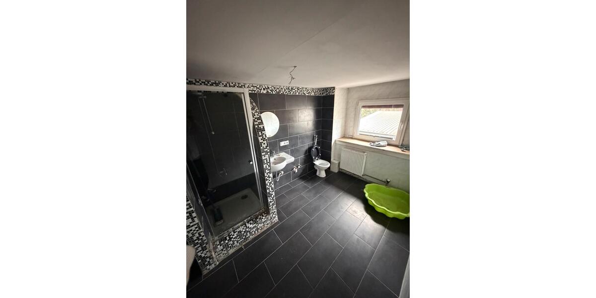 Dachgeschoßwohnung Saarbrücken Brebach-Fechingen - 3 Zimmer, 95 m&sup2;, 600&euro; | Angebot:24378436