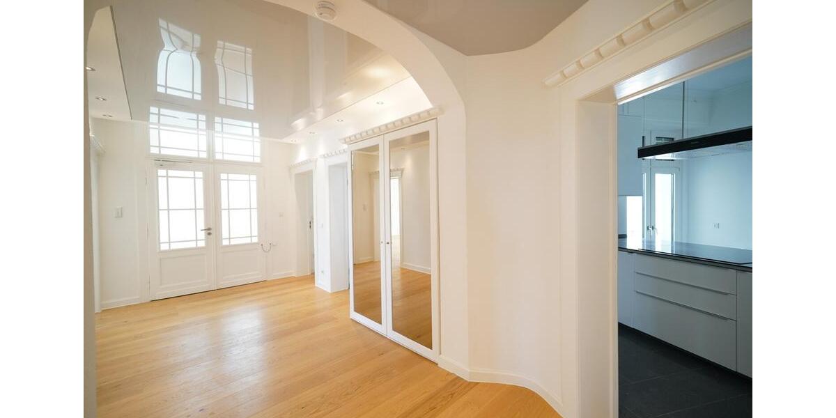 Etagenwohnung Friedberg (Hessen) - 4 Zimmer, 150 m&sup2;, 1.790&euro; | Angebot:26149511