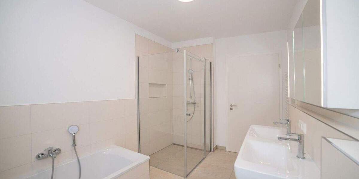 Etagenwohnung Kamenz Hennersdorf - 4 Zimmer, 112 m&sup2;, 1.534&euro; | Angebot:24341573