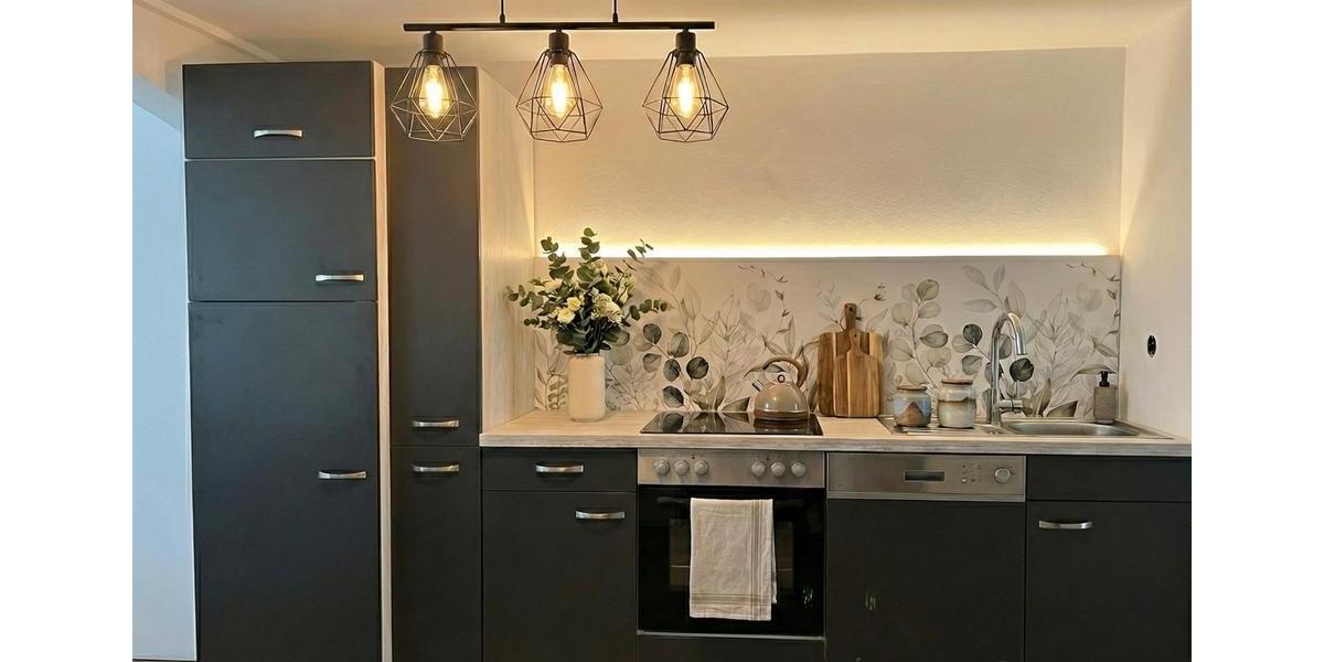 Etagenwohnung Schierling - 8 Zimmer, 180 m&sup2;, 500&euro; | Angebot:24749440