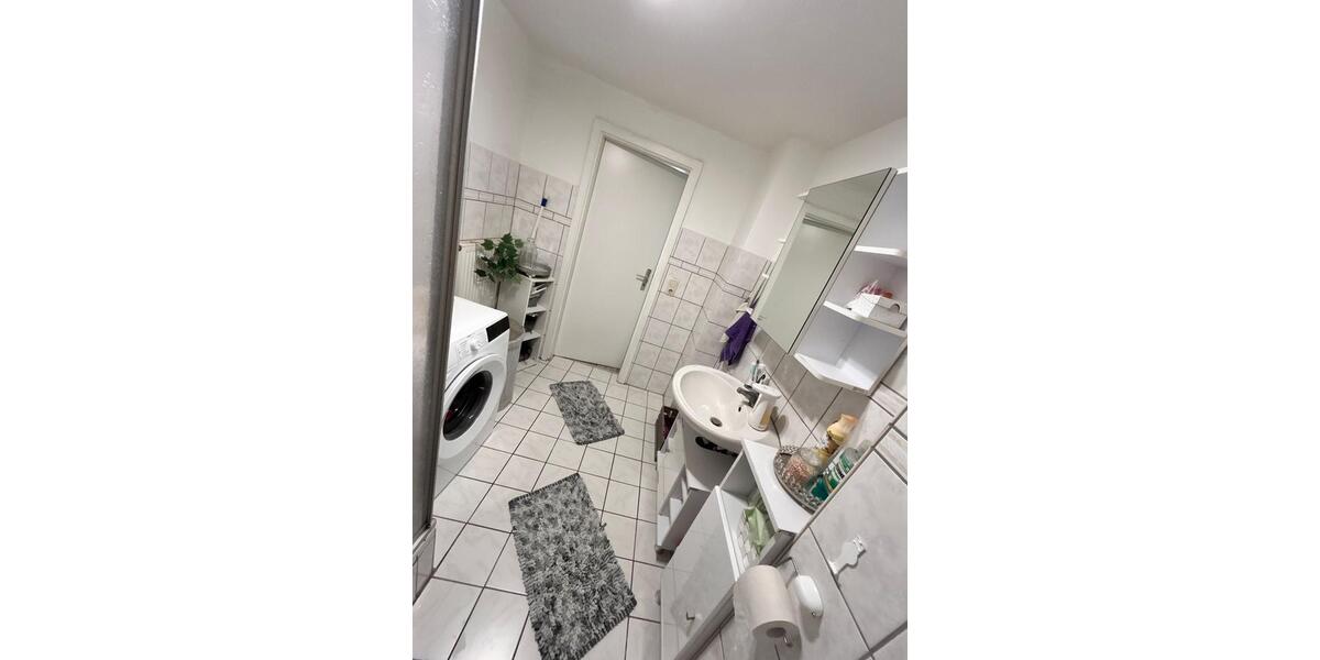 Dachgeschoßwohnung Zwickau - 3 Zimmer, 60 m&sup2;, 325&euro; | Angebot:25942754