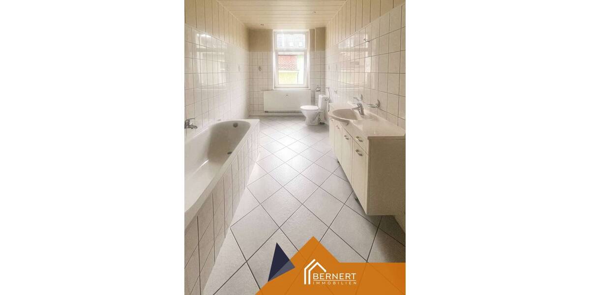 Etagenwohnung Oelsnitz/Vogtl. Oelsnitz - 2 Zimmer, 82 m&sup2;, 576&euro; | Angebot:26732952