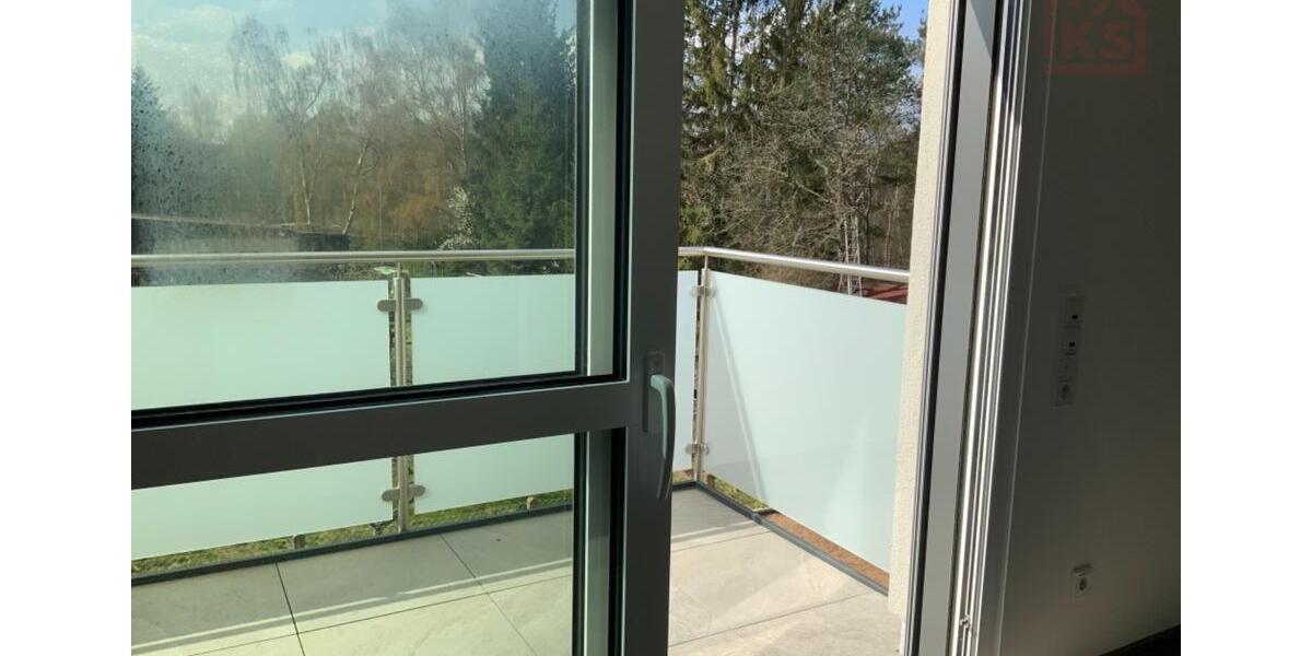 Etagenwohnung Überherrn - 3 Zimmer, 94 m&sup2;, 950&euro; | Angebot:26110602