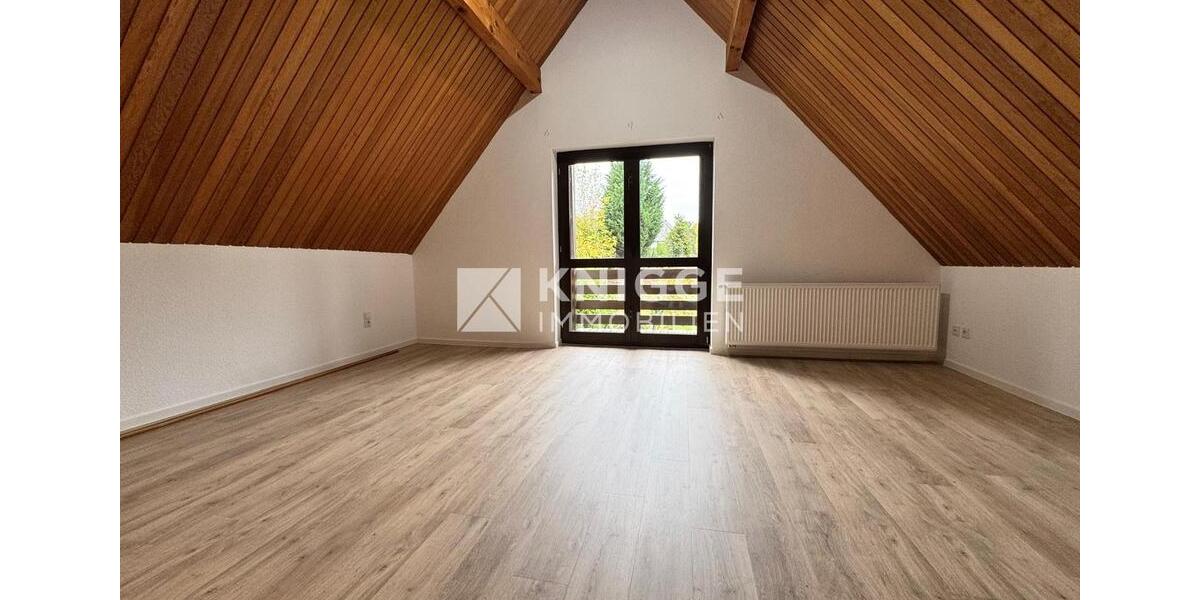 +++ 3419 - Modernisiertes EFH mit großem Garten in GL-Heidkamp +++ 4 zimmer