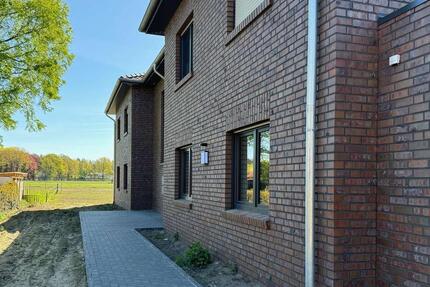 Wohnung Edewecht - 3 Zimmer, 82 m&sup2;, 990&euro; | Angebot:26426419