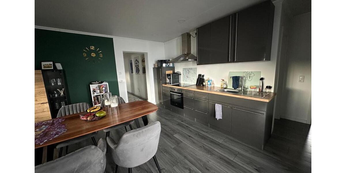 Etagenwohnung Wesendorf - 3 Zimmer, 86 m&sup2;, 800&euro; | Angebot:26049041