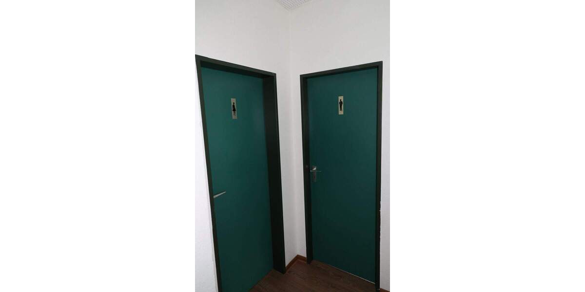 Gewerbeobjekt Duisburg Wanheim-Angerhausen - 6 Zimmer, 203 m&sup2;, 1.712&euro; | Angebot:23940897