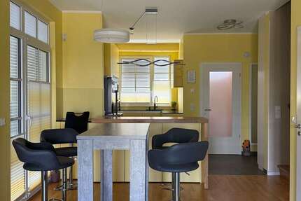 Haus zum Mieten in Potsdam 2.832,18 € 145 m² 4 zimmer