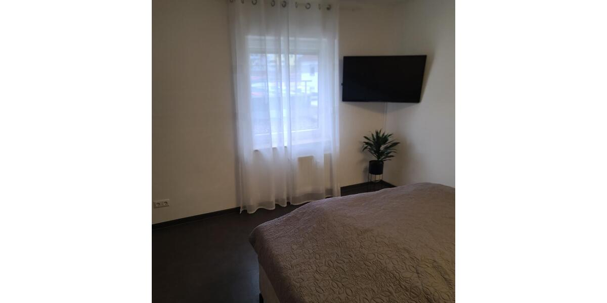 Erdgeschoßwohnung Kaufbeuren - 2 Zimmer, 83 m&sup2;, 1.100&euro; | Angebot:25933601