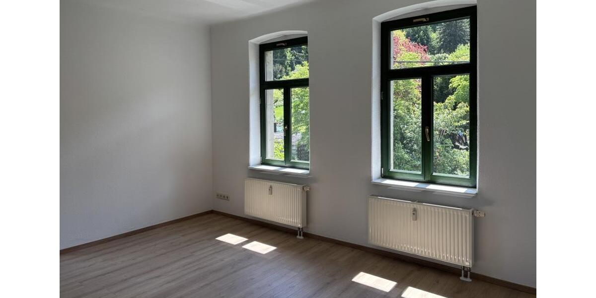 Etagenwohnung Freital - 2 Zimmer, 53 m&sup2;, 450&euro; | Angebot:26679952
