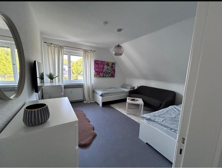 Etagenwohnung Bremen Blockland - 1 Zimmer, 30 m&sup2;, 1.200&euro; | Angebot:25406354