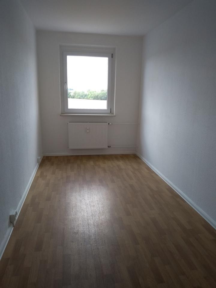 Barrierefreie 2-Raum-Wohnung mit Balkon, Dusche & Aufzug zimmer