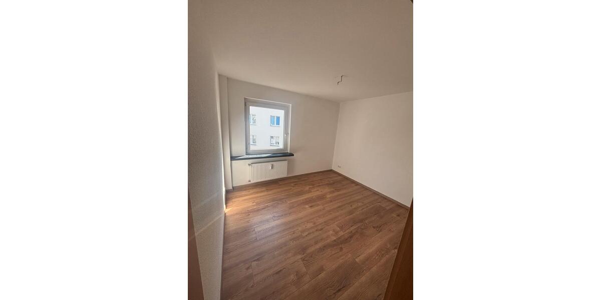Etagenwohnung Wuppertal Elberfeld - 3 Zimmer, 70 m&sup2;, 1.160&euro; | Angebot:26145664