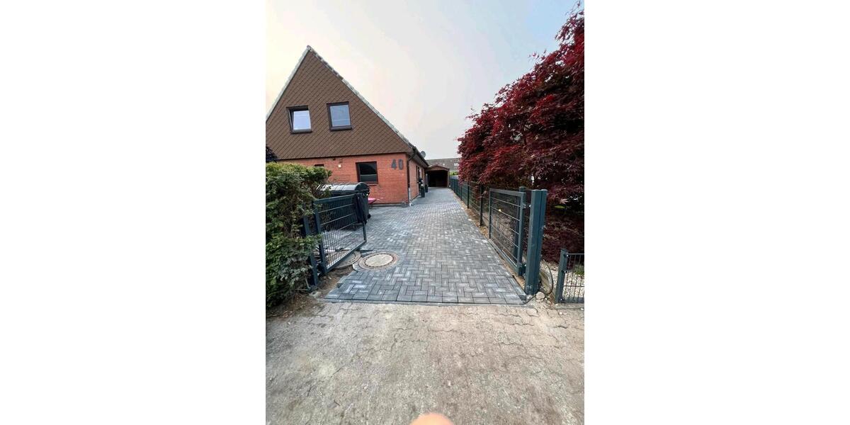 Einfamilienhaus Westerrönfeld - 6.5 Zimmer, 140 m&sup2;, 1.500&euro; | Angebot:24703243