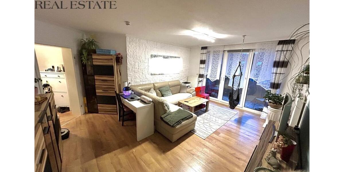 Moderne 3-Raum-Wohnung mit Balkon in Gröningen ! 3 zimmer