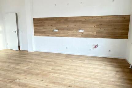 NEU SANIERTE 3-Raumwohnung in Landsberg 3 zimmer