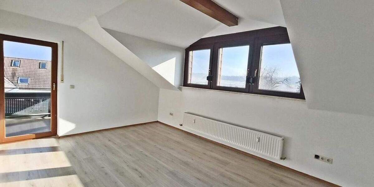 Etagenwohnung Kirchardt Berwangen - 3 Zimmer, 79 m&sup2;, 820&euro; | Angebot:25067600