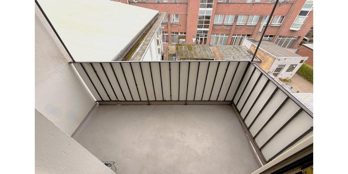 Gemütliche 3,5-Zimmer-Wohnung 1.OG zur Miete in Wesel-Stadtmitte 3 zimmer