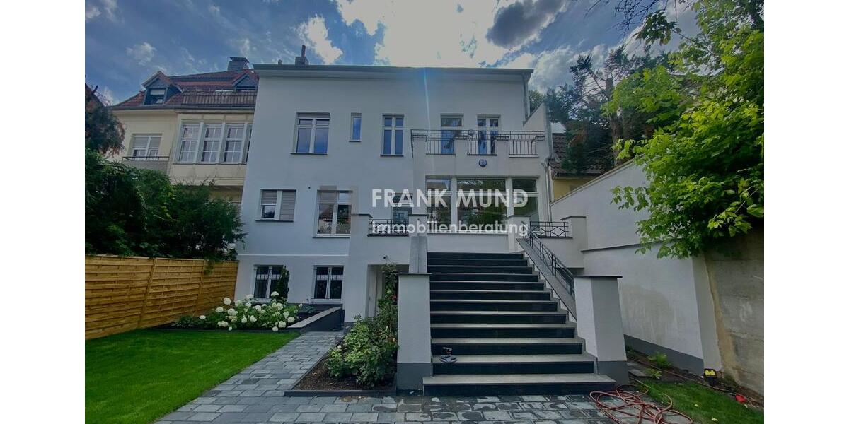 Moderne Erdgeschoss-Maisonettewohnung mit schönem Garten in historischem Gebäude in MG-Wickrath 4 zimmer