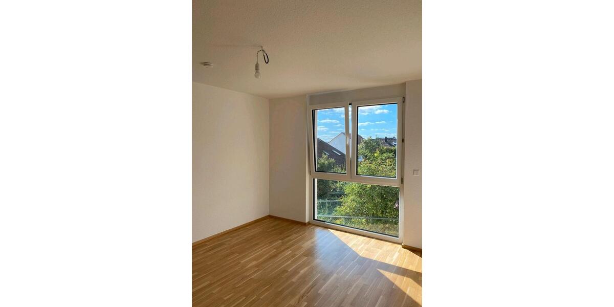 Wohnen auf Zeit Herrenberg - 3 Zimmer, 75 m&sup2;, 690&euro; | Angebot:26543665