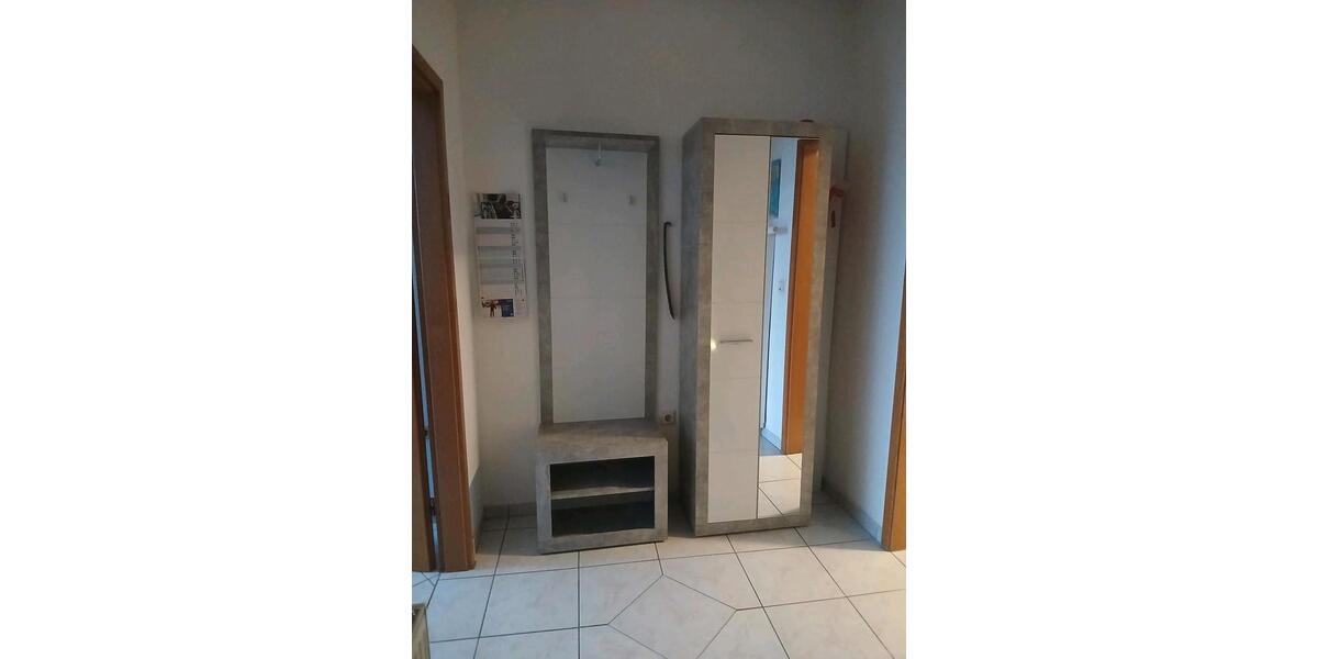 Wohnen auf Zeit Duisburg Hochheide - 2 Zimmer, 50 m&sup2;, 40&euro; | Angebot:25649839