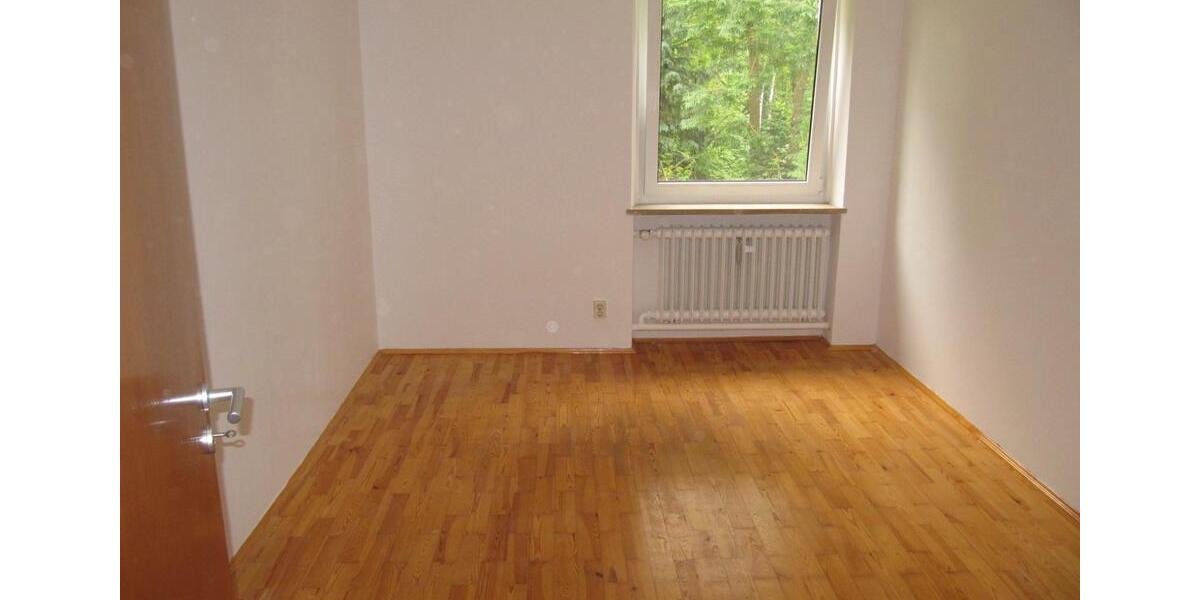 Erdgeschoßwohnung Michelau in Oberfranken - 4 Zimmer, 92 m&sup2;, 825&euro; | Angebot:25920562