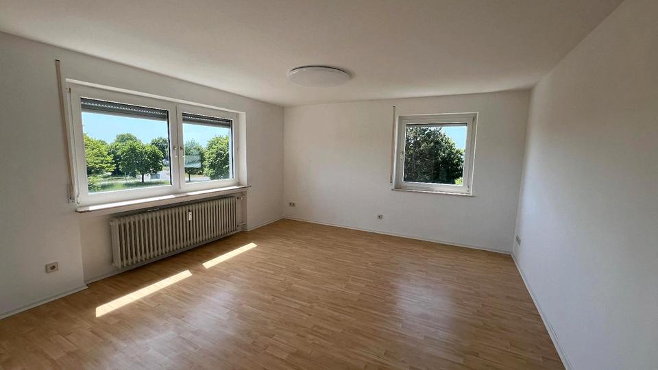 Etagenwohnung Laupheim - 3 Zimmer, 84 m&sup2;, 1.100&euro; | Angebot:26705325