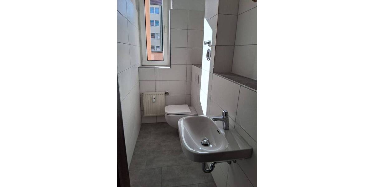 Etagenwohnung Magdeburg Stadtfeld Ost - 3 Zimmer, 104 m&sup2;, 940&euro; | Angebot:25703994