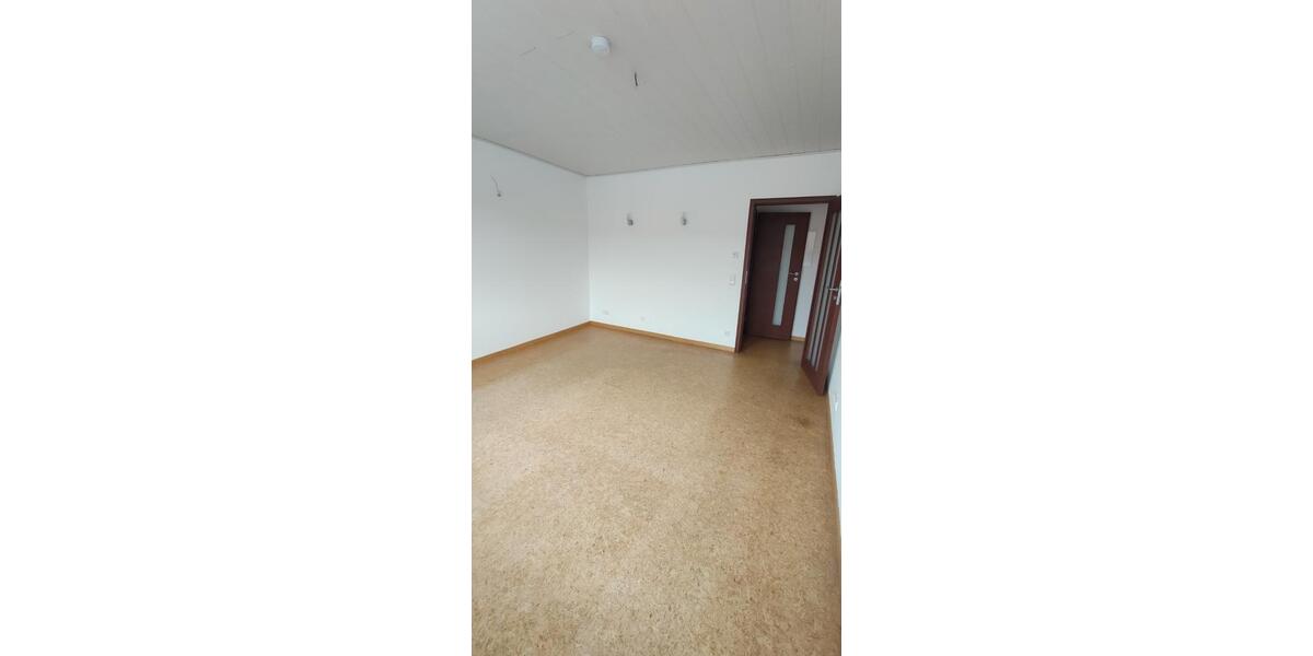 Etagenwohnung Nürnberg Gibitzenhof - 3 Zimmer, 102 m&sup2;, 1.300&euro; | Angebot:26582315