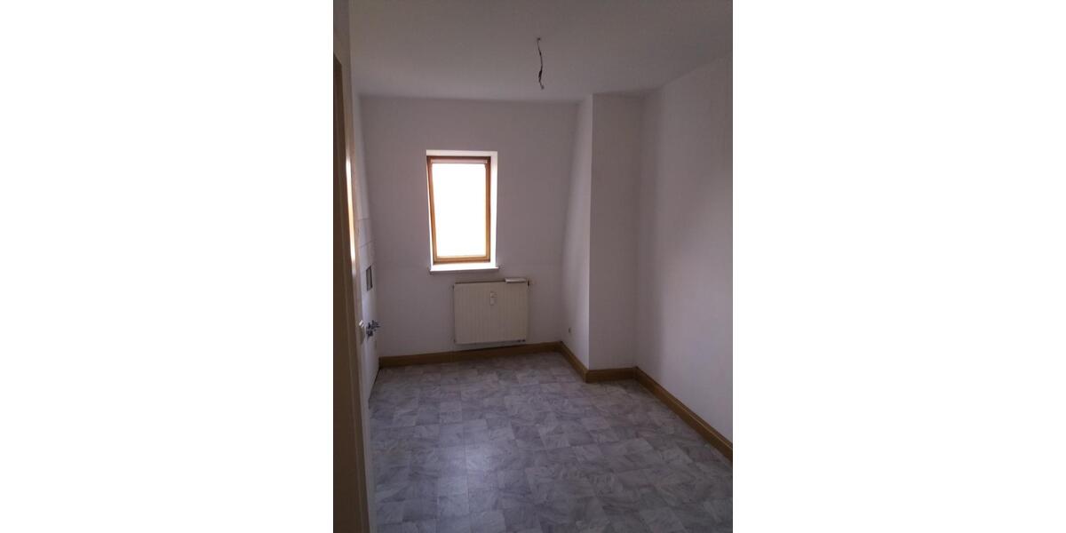 Dachgeschoßwohnung Zittau - 2 Zimmer, 53 m&sup2;, 390&euro; | Angebot:21813687