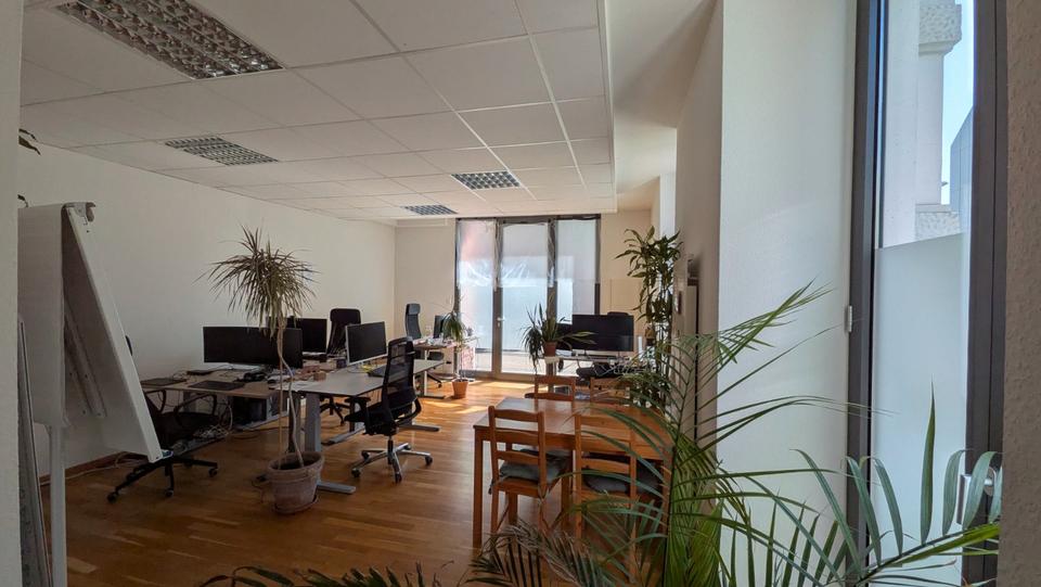 Gewerbeobjekt Freiburg im Breisgau Brühl - 2.750&euro; | Angebot:26355930