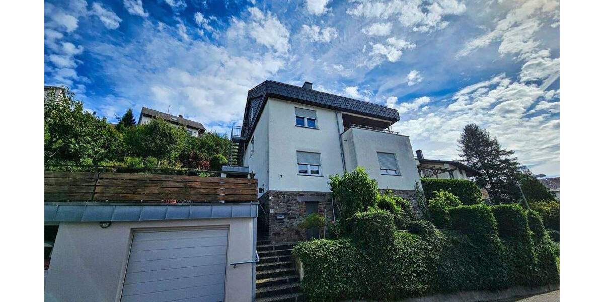 Etagenwohnung Bad Ems - 2 Zimmer, 86 m&sup2;, 860&euro; | Angebot:24768307